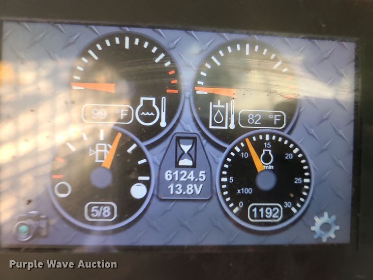 image for item DC6053 2017 Caterpillar 262D  skid steer loader