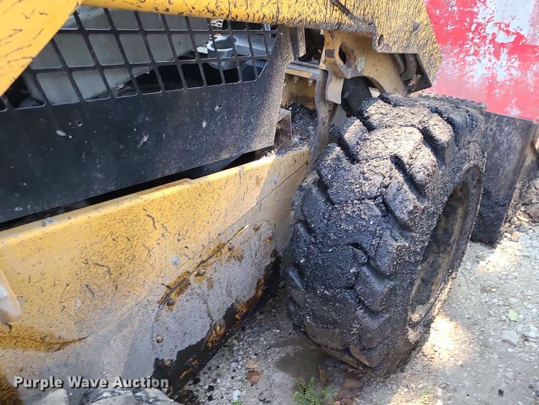 image for item DC6053 2017 Caterpillar 262D  skid steer loader