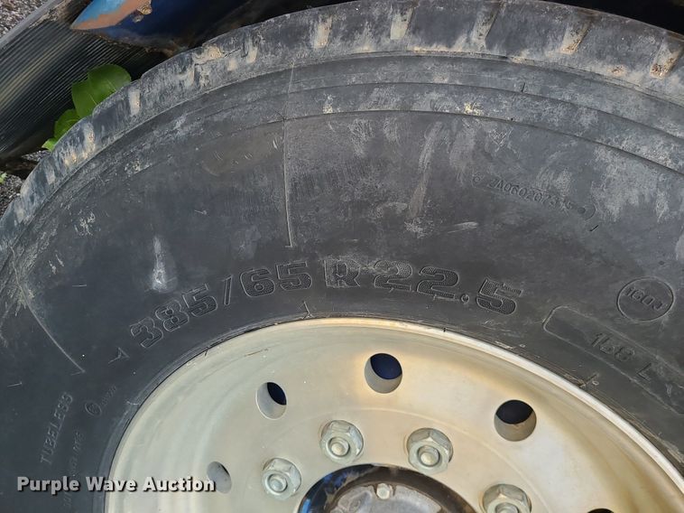 image for item DC6055 Peterson 4700B  horizontal grinder