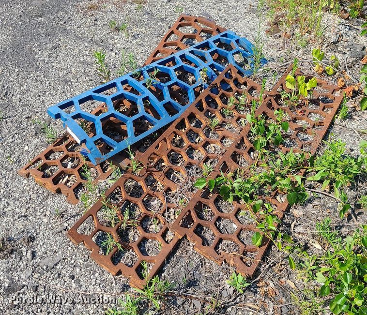 image for item DC6055 Peterson 4700B  horizontal grinder