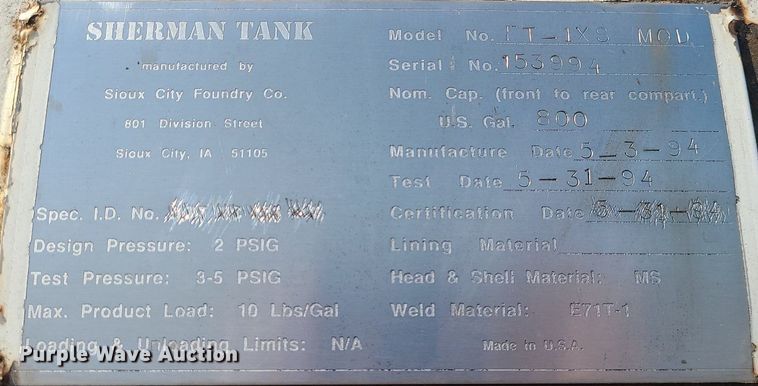 image for item DC6056 1991 International 4900  fuel truck