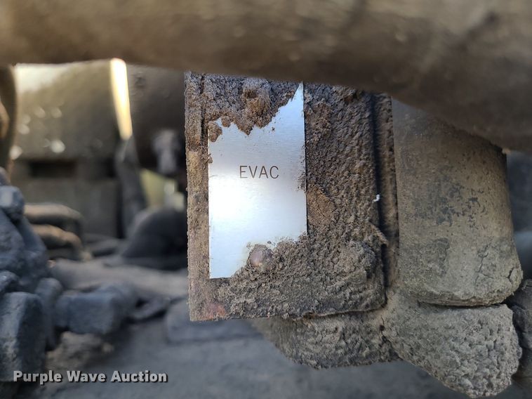 image for item DC6056 1991 International 4900  fuel truck