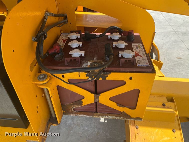 image for item DI7828 2017 Haulotte 5533A  boom lift