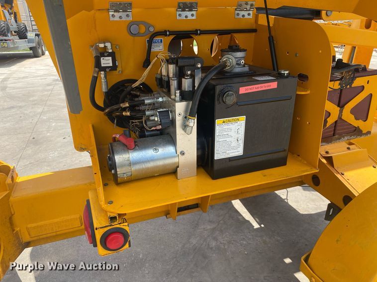 image for item DI7828 2017 Haulotte 5533A  boom lift