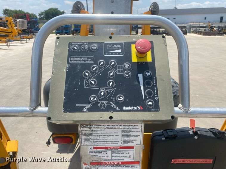 image for item DI7828 2017 Haulotte 5533A  boom lift