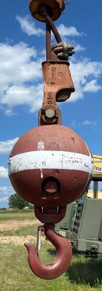 image for item DI7829 1999 Grove 4425G  crane