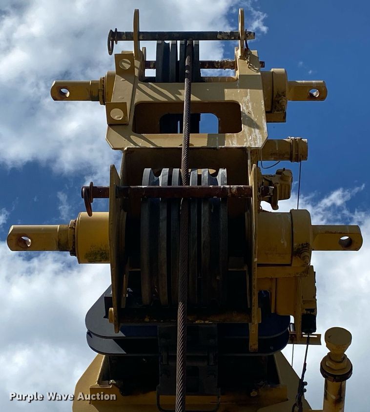 image for item DI7829 1999 Grove 4425G  crane