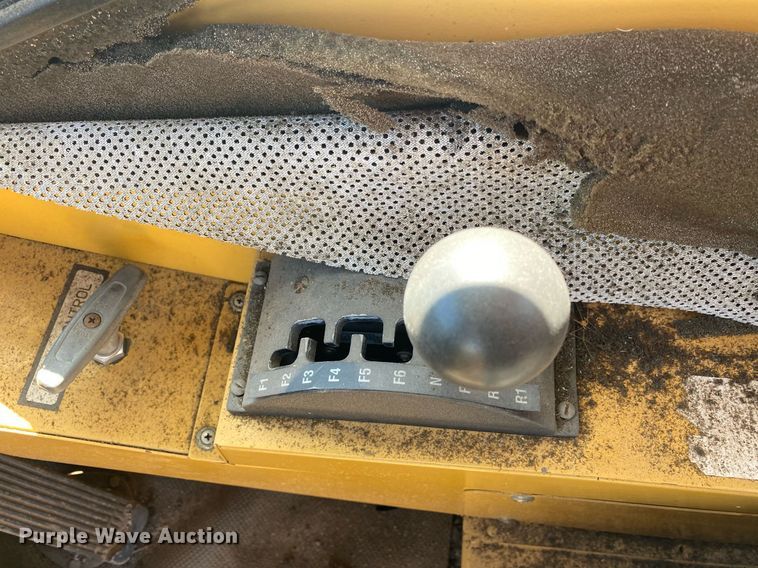 image for item DI7829 1999 Grove 4425G  crane