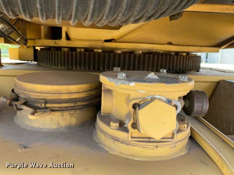 image for item DI7829 1999 Grove 4425G  crane