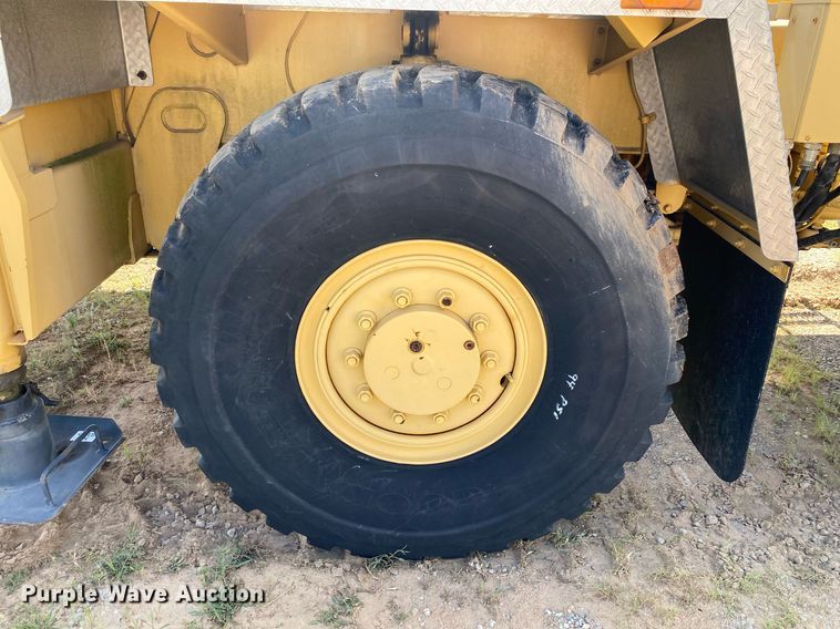 image for item DI7829 1999 Grove 4425G  crane