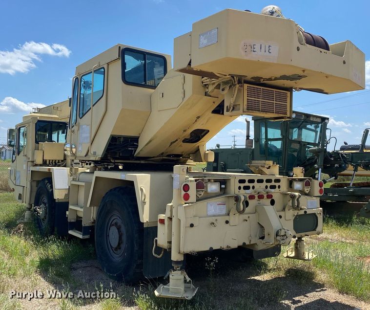 image for item DI7830 1998 Grove AT422T  crane