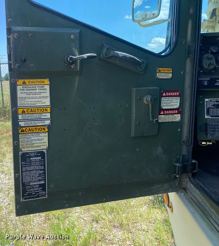 image for item DI7830 1998 Grove AT422T  crane