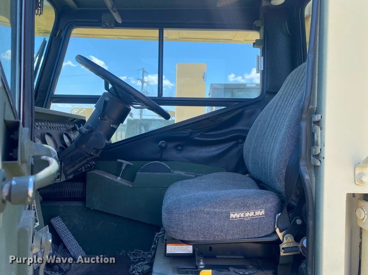 image for item DI7830 1998 Grove AT422T  crane