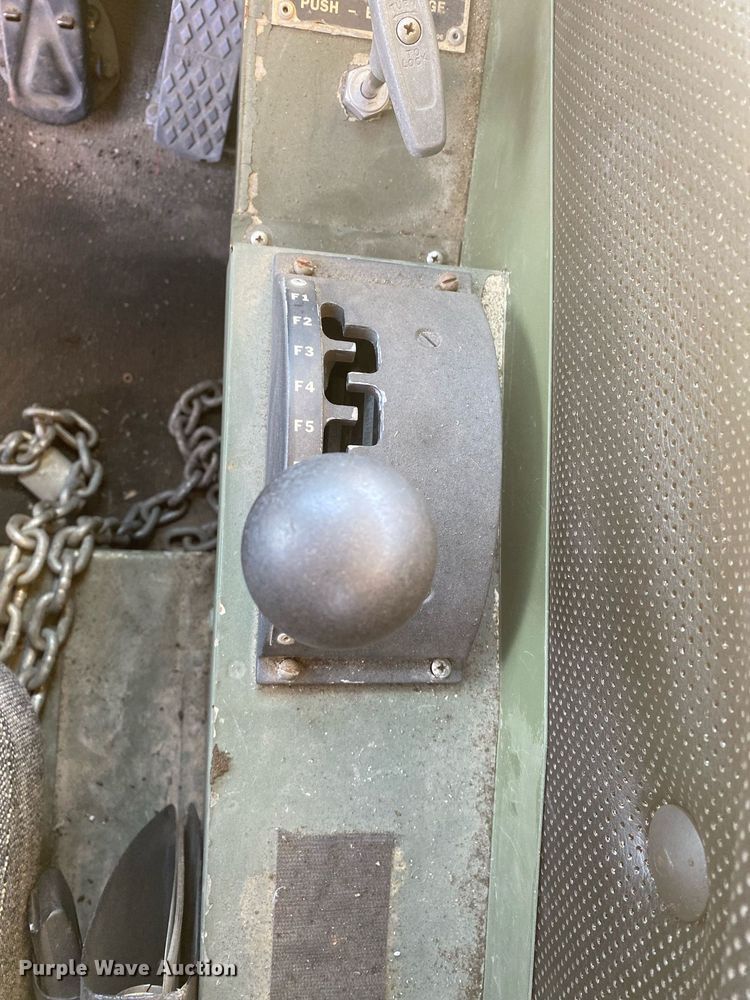 image for item DI7830 1998 Grove AT422T  crane