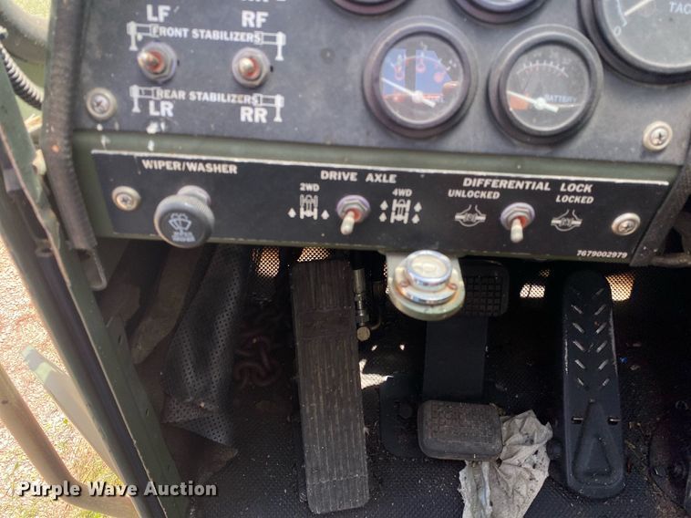 image for item DI7830 1998 Grove AT422T  crane