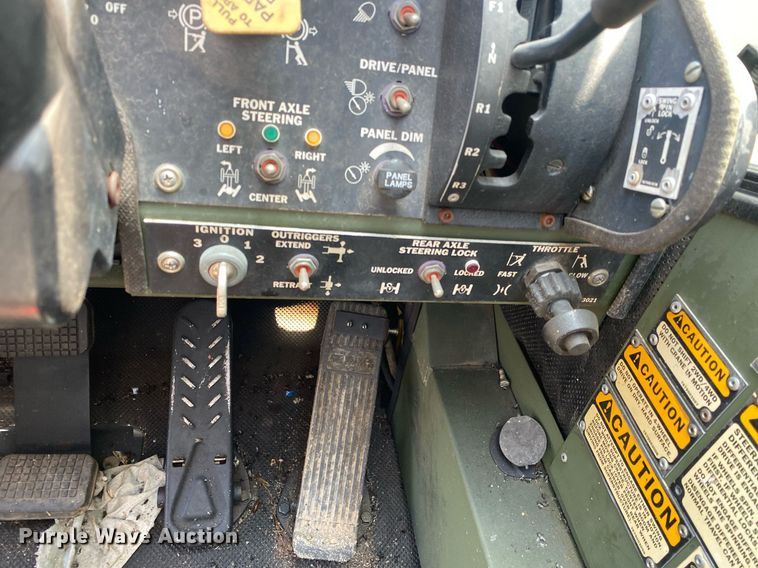 image for item DI7830 1998 Grove AT422T  crane