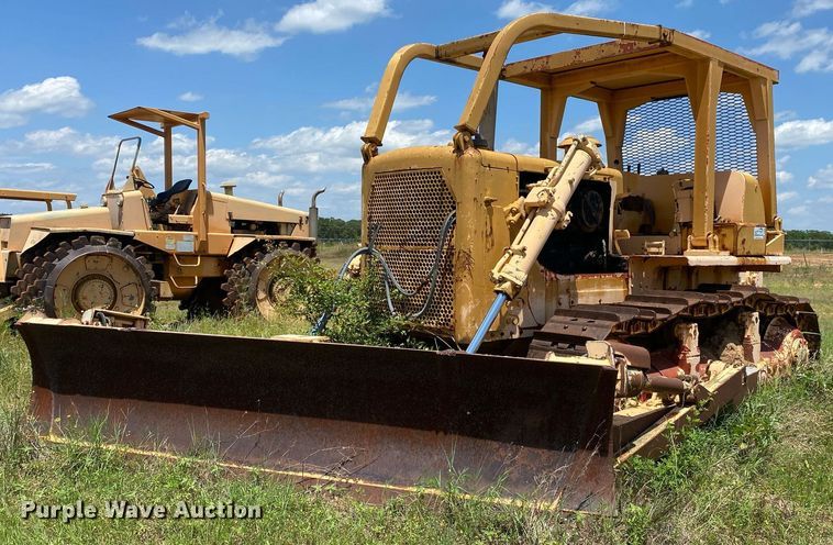 image for item DI7832 1973 Caterpillar D7F  dozer