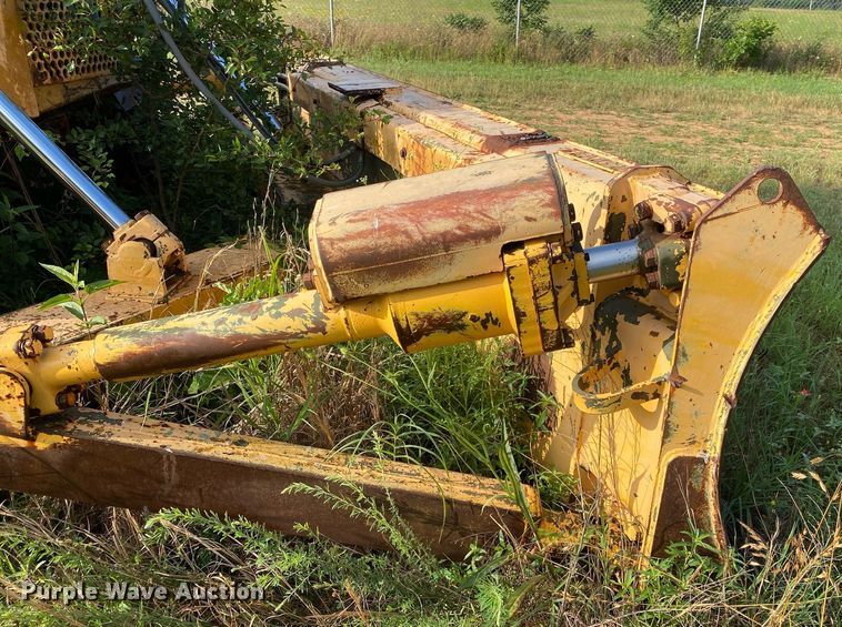 image for item DI7832 1973 Caterpillar D7F  dozer