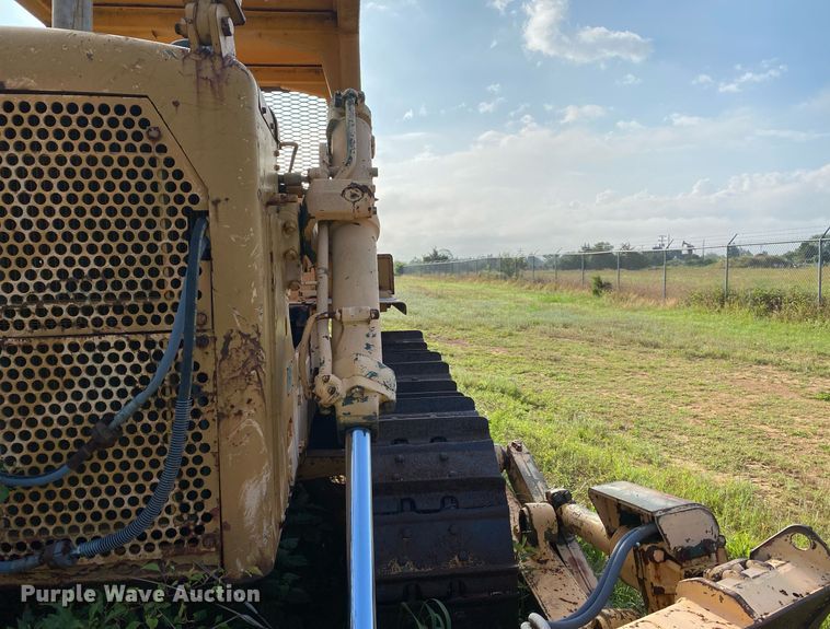 image for item DI7832 1973 Caterpillar D7F  dozer