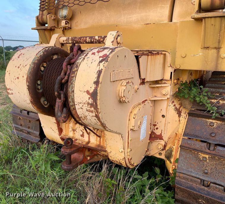 image for item DI7832 1973 Caterpillar D7F  dozer