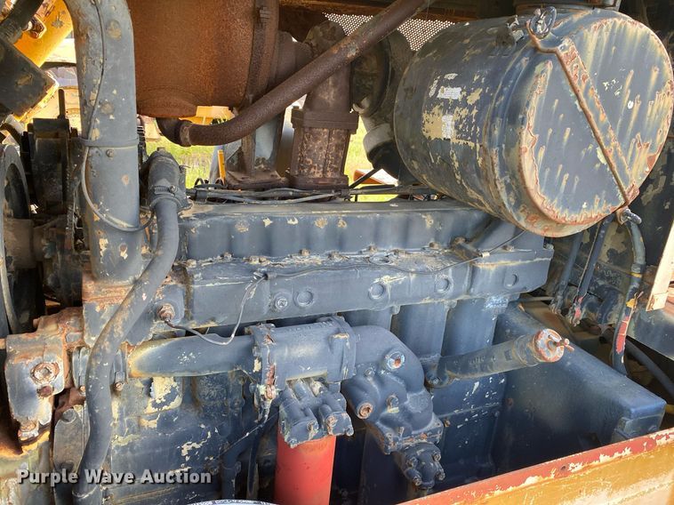 image for item DI7832 1973 Caterpillar D7F  dozer