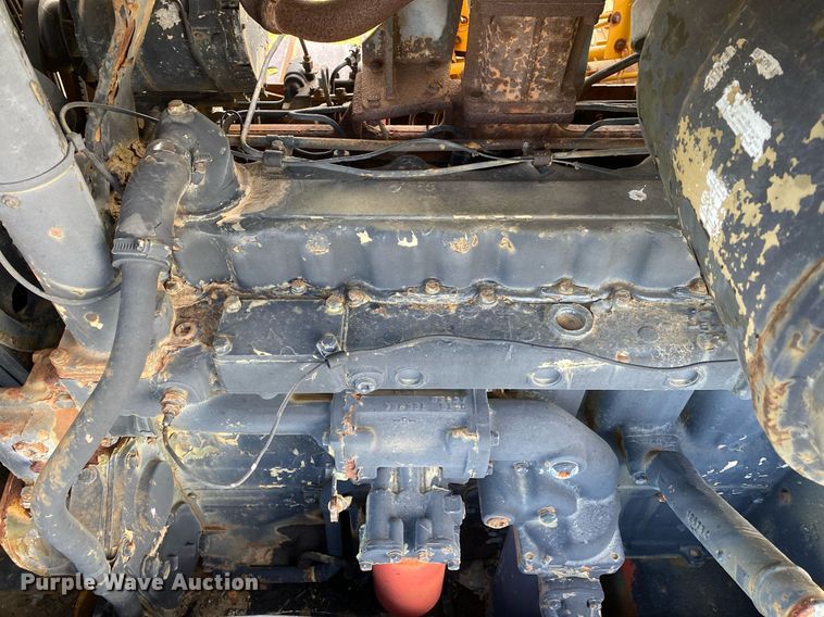 image for item DI7832 1973 Caterpillar D7F  dozer