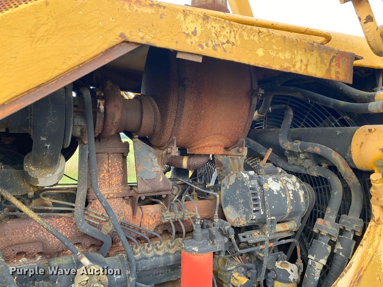 image for item DI7832 1973 Caterpillar D7F  dozer