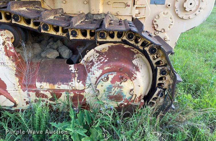 image for item DI7832 1973 Caterpillar D7F  dozer