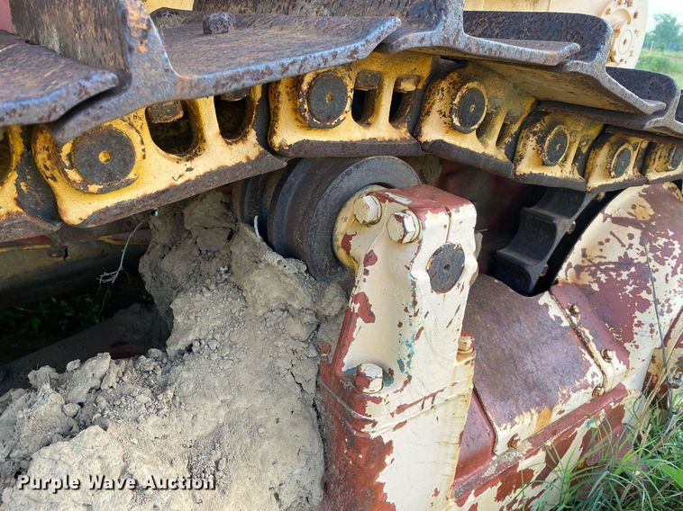 image for item DI7832 1973 Caterpillar D7F  dozer