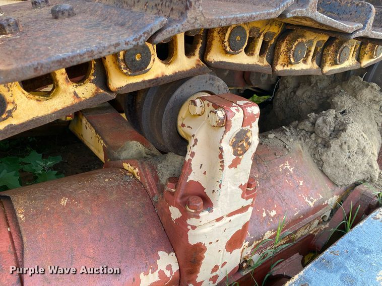 image for item DI7832 1973 Caterpillar D7F  dozer