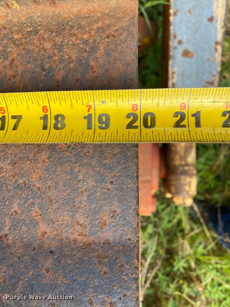 image for item DI7832 1973 Caterpillar D7F  dozer