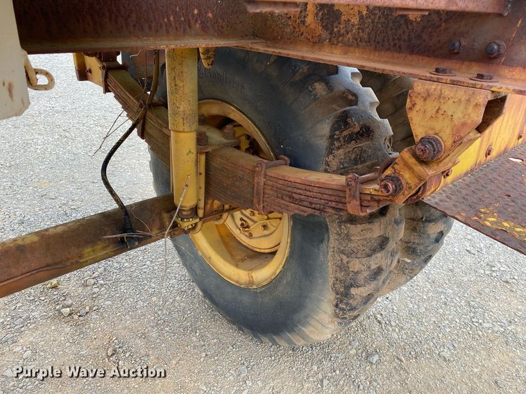 image for item DI7833 Henry Spen & Company  tank trailer