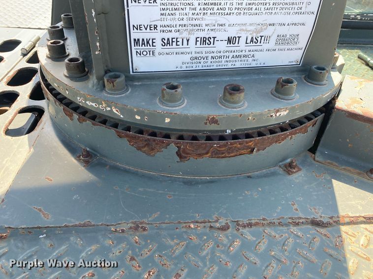 image for item DI7834 Grove AP-308  crane