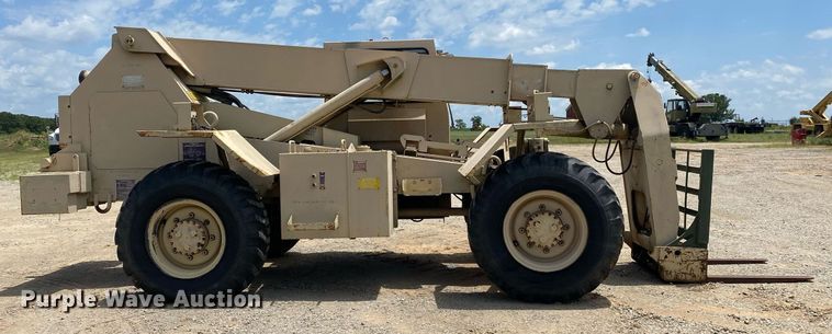 image for item DI7836 1990 SkyTrak 600M  telehandler