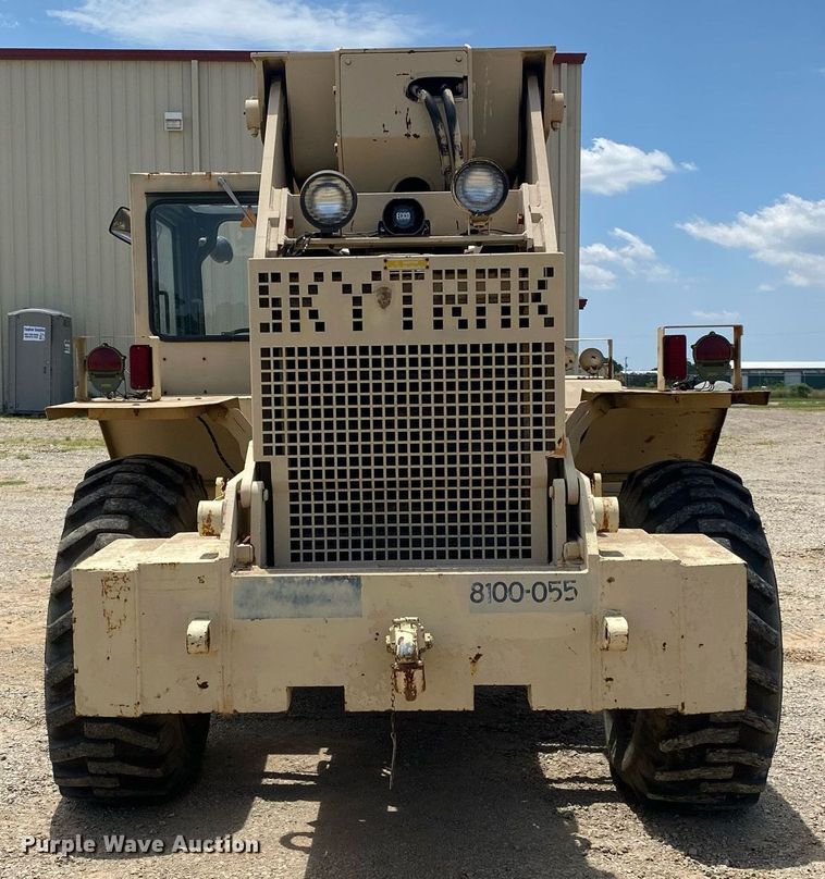 image for item DI7836 1990 SkyTrak 600M  telehandler