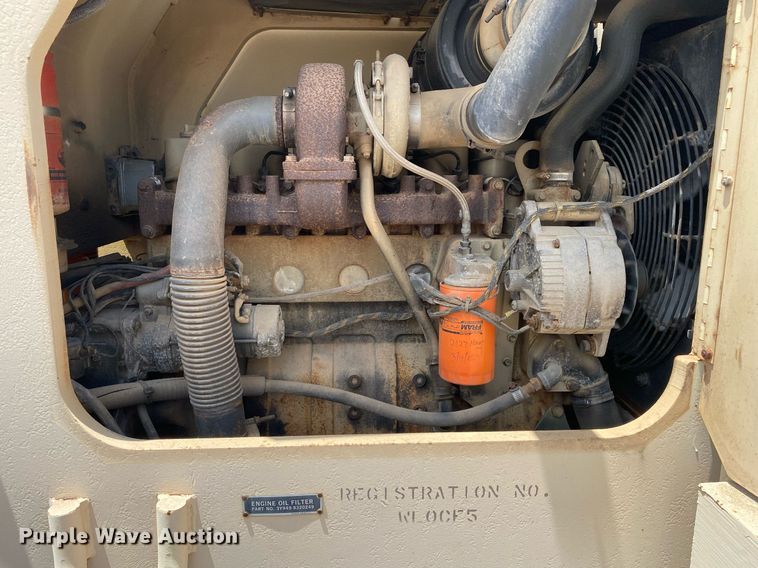 image for item DI7836 1990 SkyTrak 600M  telehandler