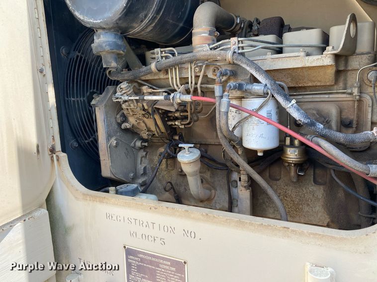 image for item DI7836 1990 SkyTrak 600M  telehandler