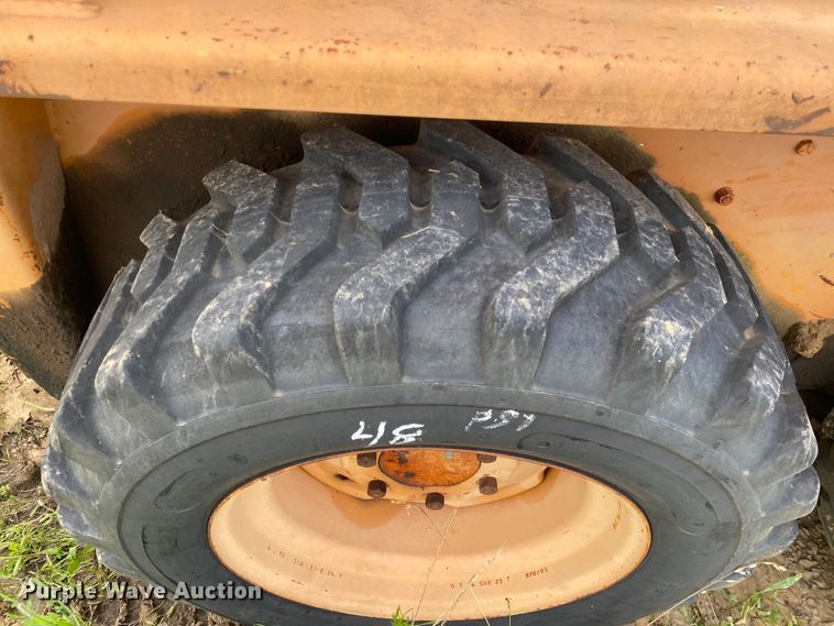 image for item DI7837 1981 Case 1835  skid steer loader