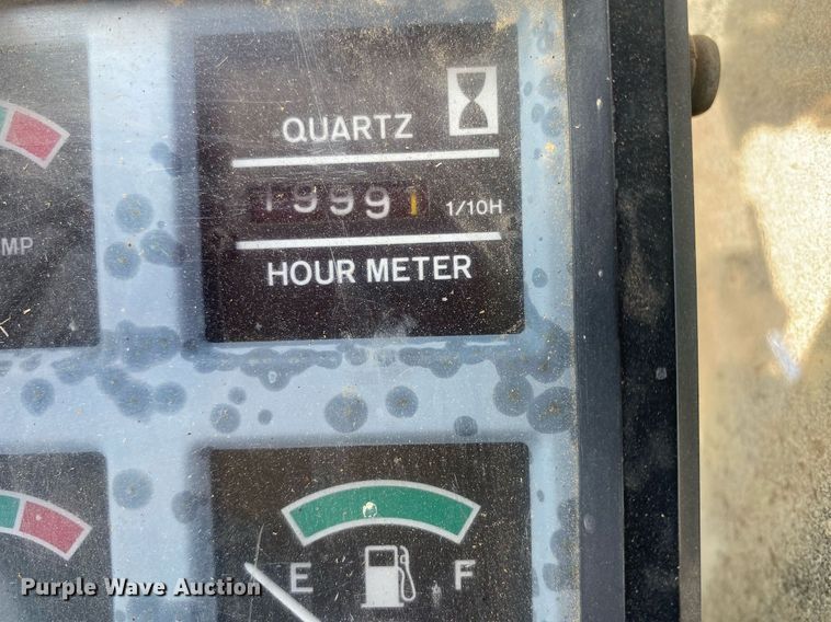 image for item DI7838 1987 John Deere 690CR  wheeled excavator