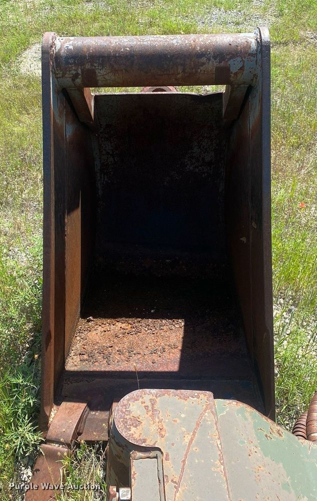 image for item DI7838 1987 John Deere 690CR  wheeled excavator