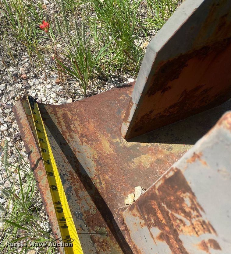 image for item DI7838 1987 John Deere 690CR  wheeled excavator