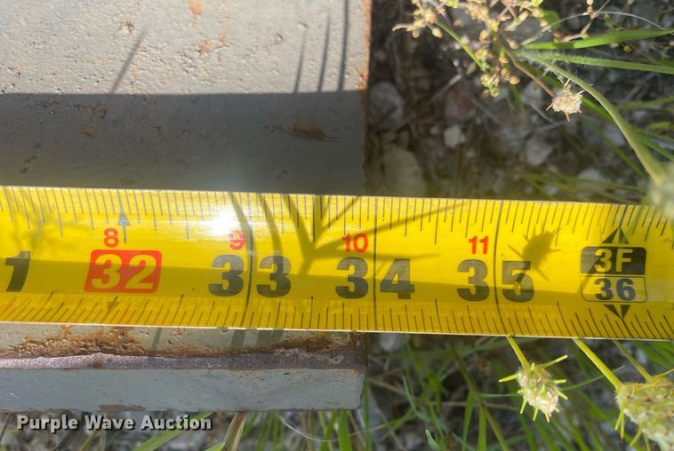 image for item DI7838 1987 John Deere 690CR  wheeled excavator