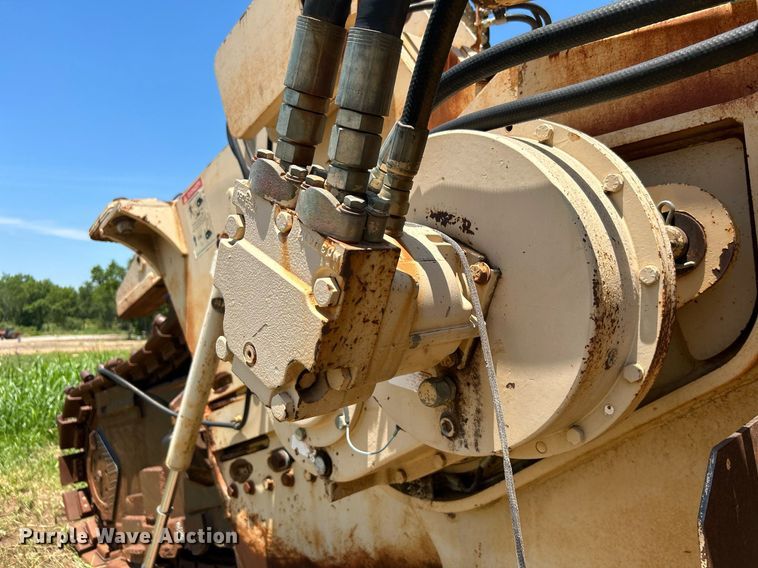 image for item DI7854 2001 Tesmec TRS1085  trencher