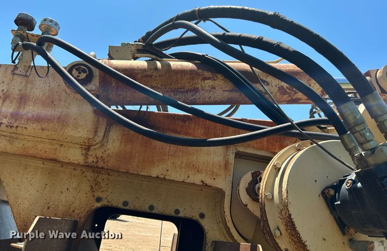 image for item DI7854 2001 Tesmec TRS1085  trencher