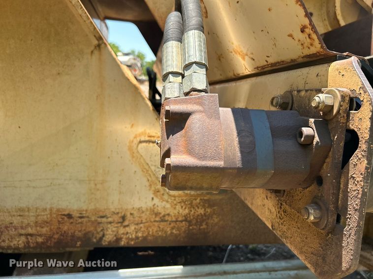 image for item DI7854 2001 Tesmec TRS1085  trencher