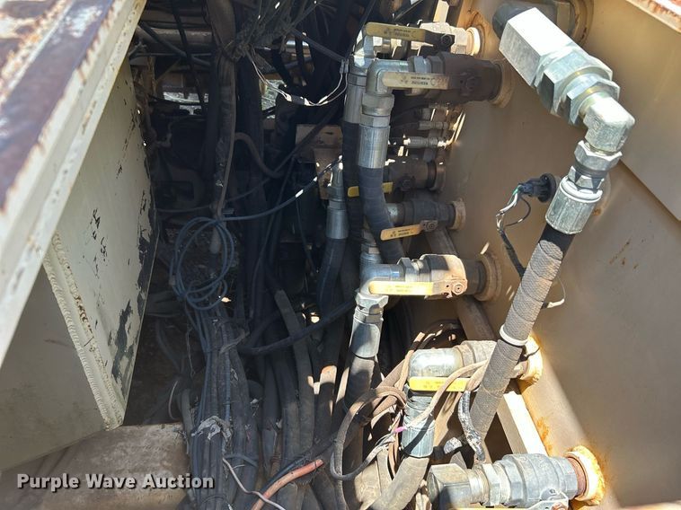 image for item DI7854 2001 Tesmec TRS1085  trencher