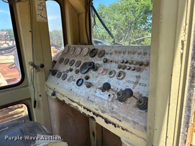 image for item DI7854 2001 Tesmec TRS1085  trencher