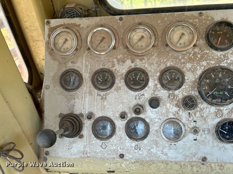 image for item DI7854 2001 Tesmec TRS1085  trencher