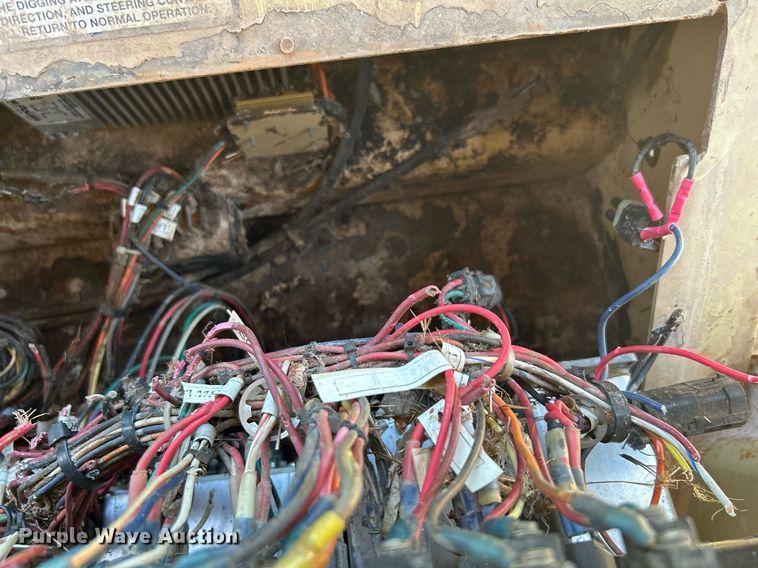 image for item DI7854 2001 Tesmec TRS1085  trencher