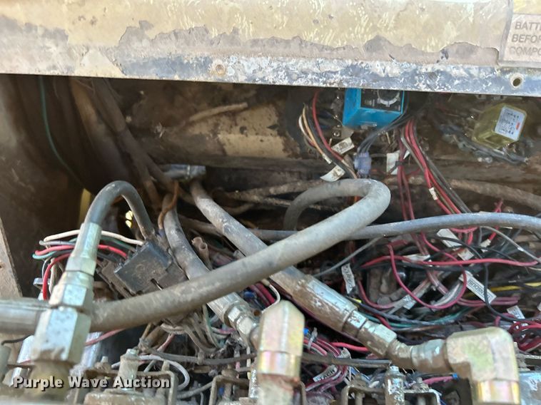 image for item DI7854 2001 Tesmec TRS1085  trencher